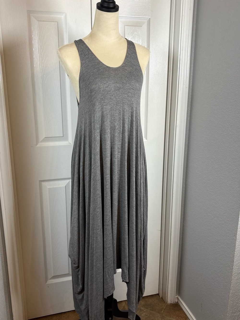 Flowing Sleeveless KTOO Maxi Dress in Grey Minimalist Elegant Feminine